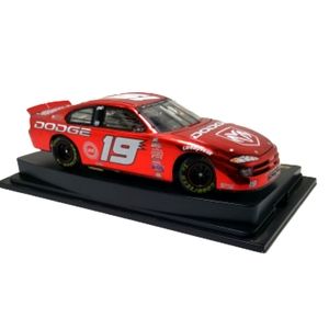2000 Revell Dodge Intrepid #19.